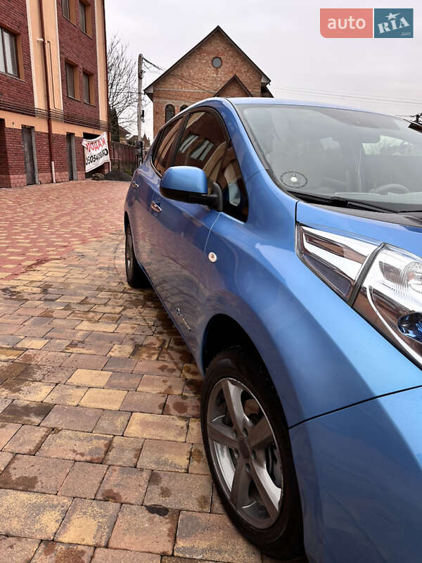 Хэтчбек Nissan Leaf 2018 в Черновцах
