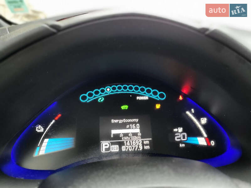 Хэтчбек Nissan Leaf 2014 в Киеве