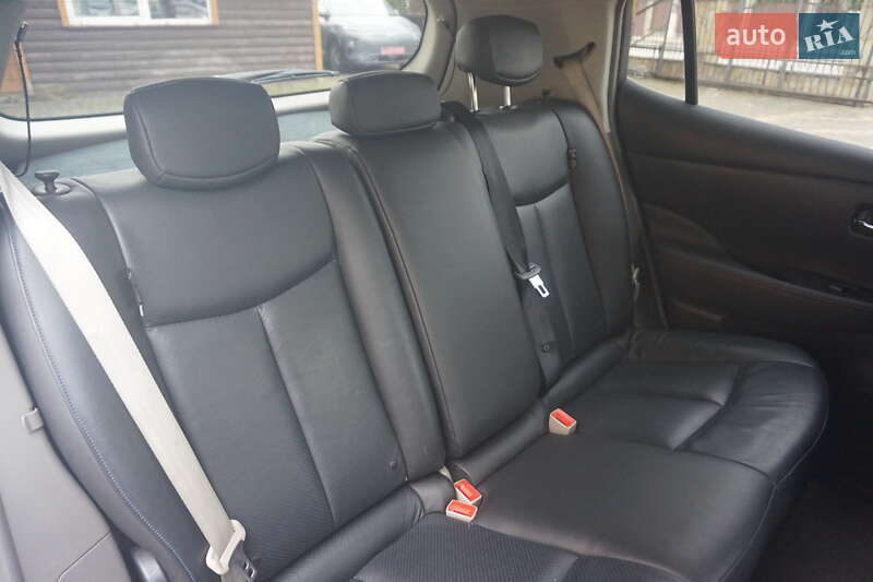 Хетчбек Nissan Leaf 2011 в Самборі фото 44 Хетчбек Nissan Leaf 2011 в Самборі