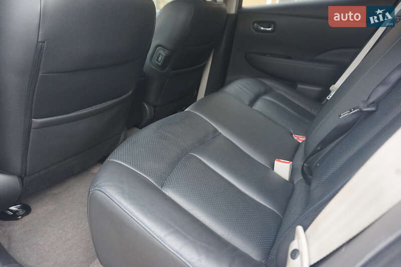 Хетчбек Nissan Leaf 2011 в Самборі фото 46 Хетчбек Nissan Leaf 2011 в Самборі