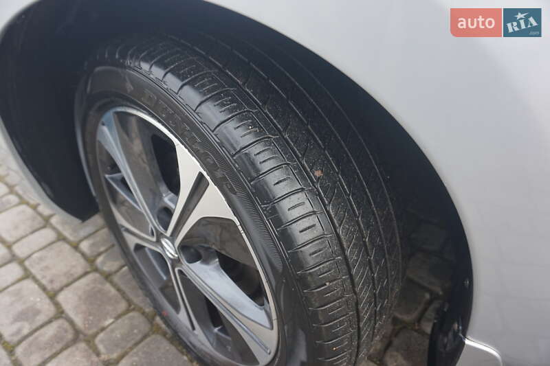 Хетчбек Nissan Leaf 2011 в Самборі фото 61 Хетчбек Nissan Leaf 2011 в Самборі