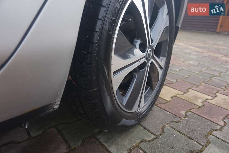 Хетчбек Nissan Leaf 2011 в Самборі фото 62 Хетчбек Nissan Leaf 2011 в Самборі