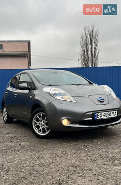 Хэтчбек Nissan Leaf 2014 в Каменец-Подольском
