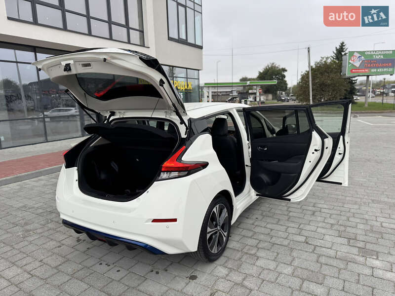 Хетчбек Nissan Leaf 2019 в Івано-Франківську