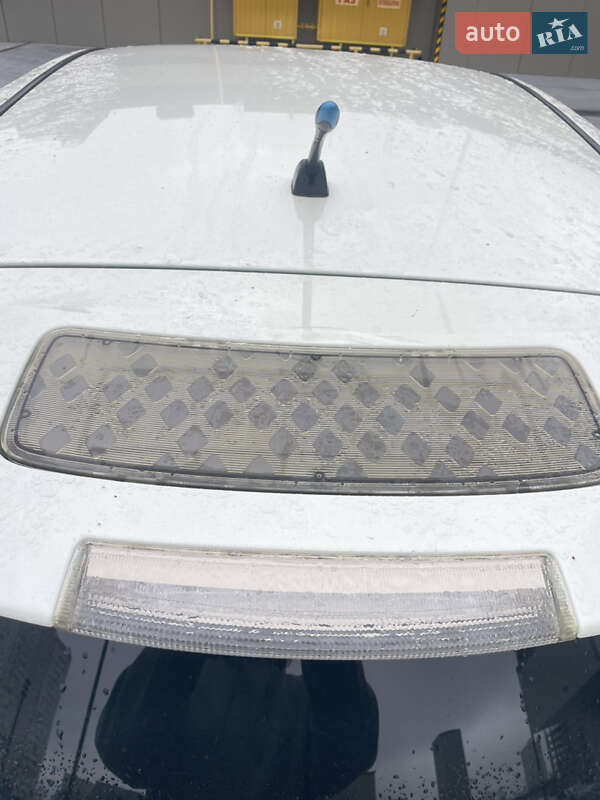 Хетчбек Nissan Leaf 2012 в Києві фото 11 Хетчбек Nissan Leaf 2012 в Києві