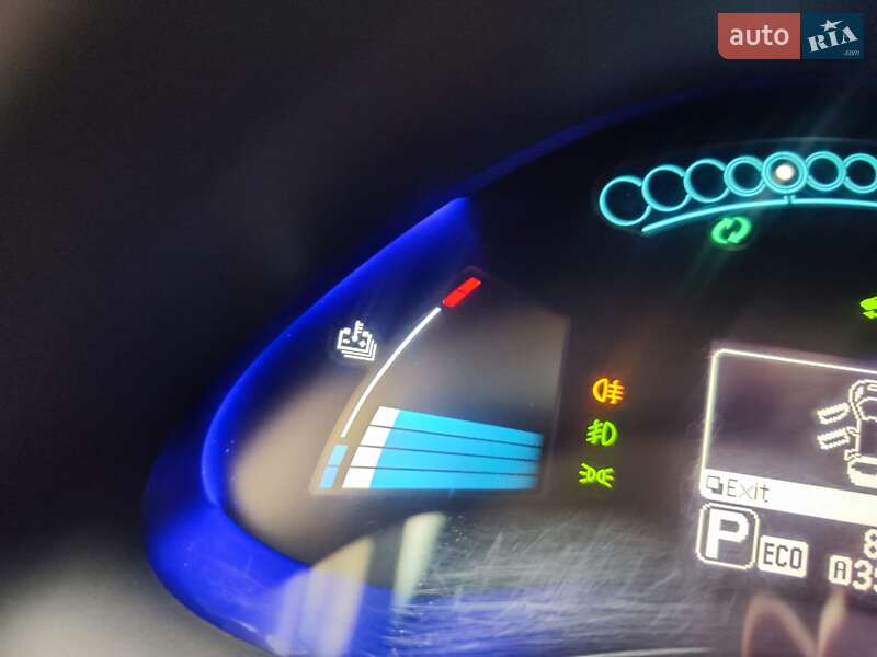 Хэтчбек Nissan Leaf 2016 в Львове