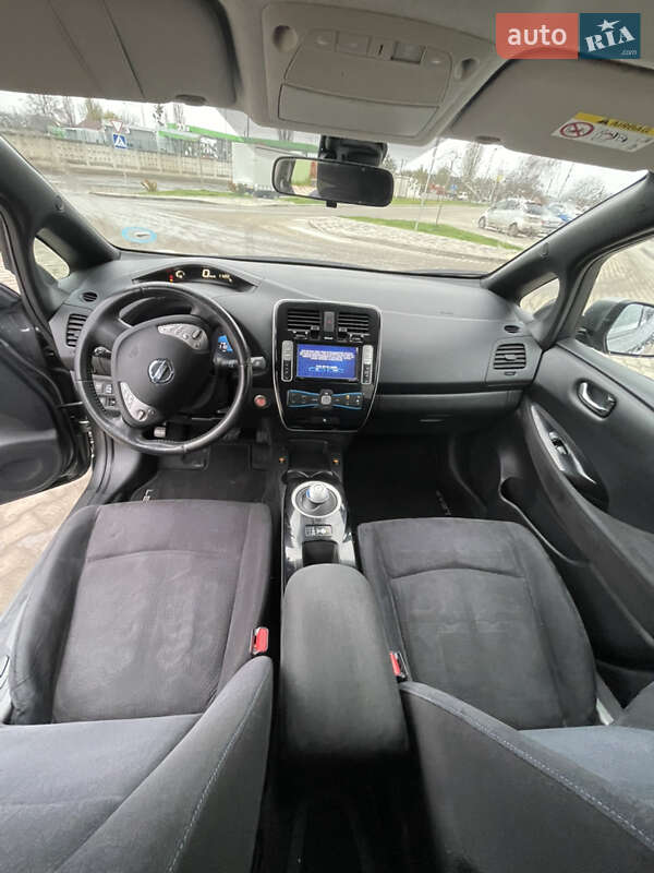 Хетчбек Nissan Leaf 2015 в Луцьку фото 18 Хетчбек Nissan Leaf 2015 в Луцьку