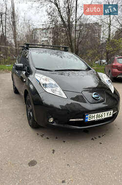 Хэтчбек Nissan Leaf 2017 в Одессе