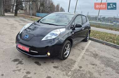 Хэтчбек Nissan Leaf 2012 в Полтаве