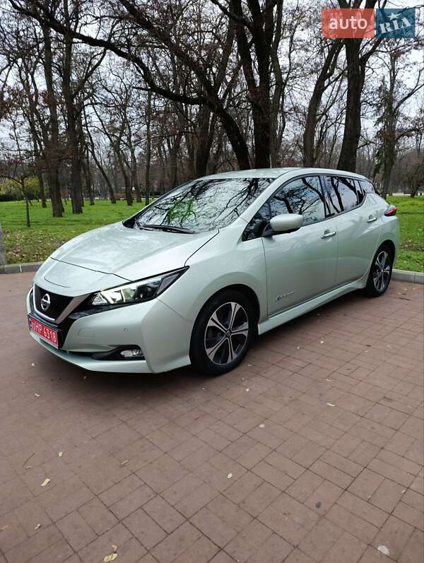 Хетчбек Nissan Leaf 2018 в Кременчуці фото 6 Хетчбек Nissan Leaf 2018 в Кременчуці