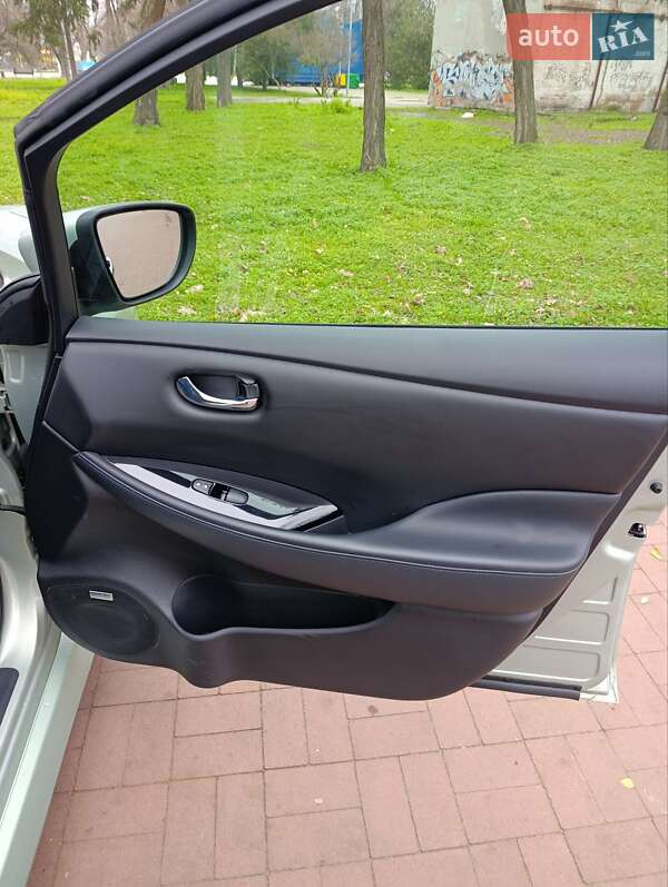 Хетчбек Nissan Leaf 2018 в Кременчуці фото 43 Хетчбек Nissan Leaf 2018 в Кременчуці