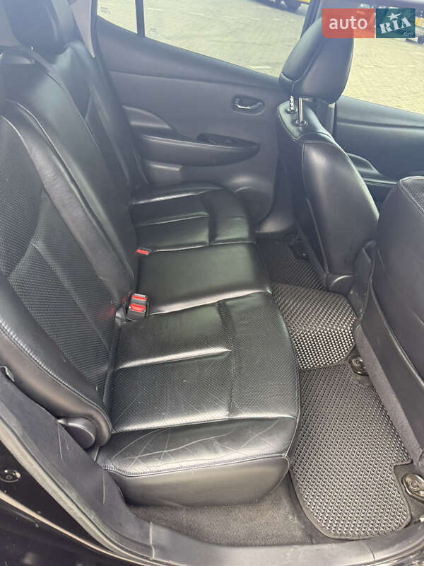 Хэтчбек Nissan Leaf 2017 в Коломые