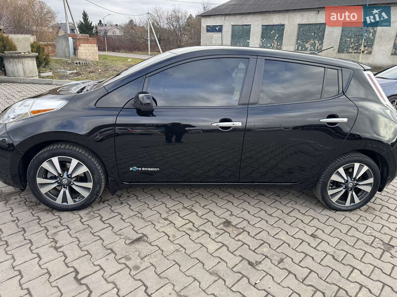 Хэтчбек Nissan Leaf 2017 в Коломые