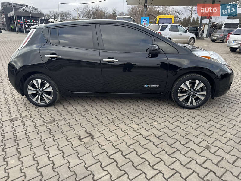 Хэтчбек Nissan Leaf 2017 в Коломые