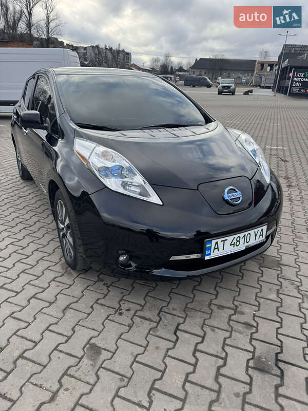 Хэтчбек Nissan Leaf 2017 в Коломые