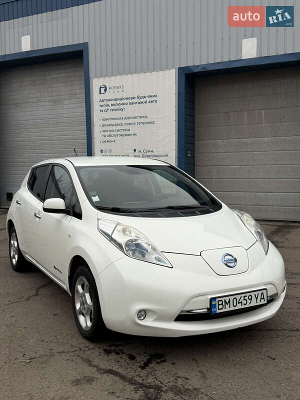 Хэтчбек Nissan Leaf 2014 в Сумах
