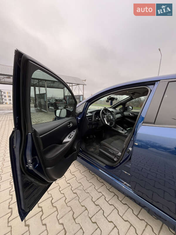 Хэтчбек Nissan Leaf 2018 в Львове