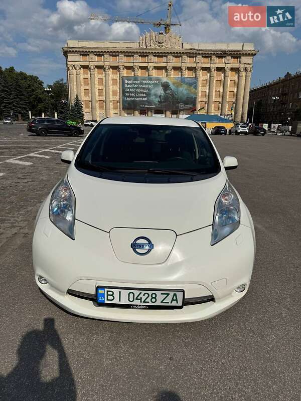 Хэтчбек Nissan Leaf 2013 в Харькове фото 8 Хэтчбек Nissan Leaf 2013 в Харькове
