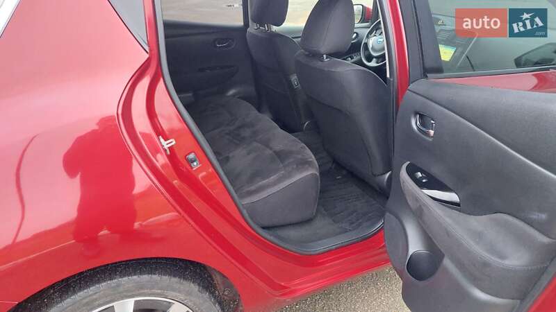 Хэтчбек Nissan Leaf 2015 в Фастове