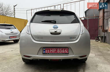 Хэтчбек Nissan Leaf 2012 в Умани