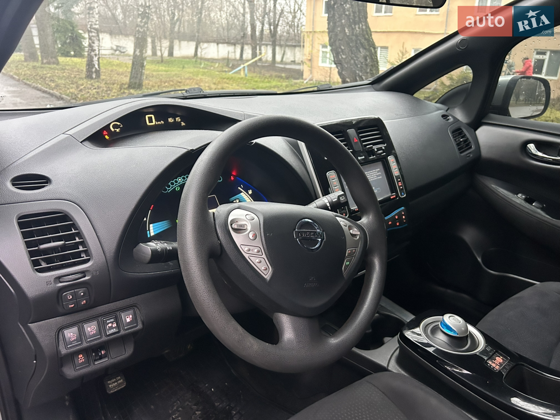 2015 Nissan Leaf - мініатюра 4