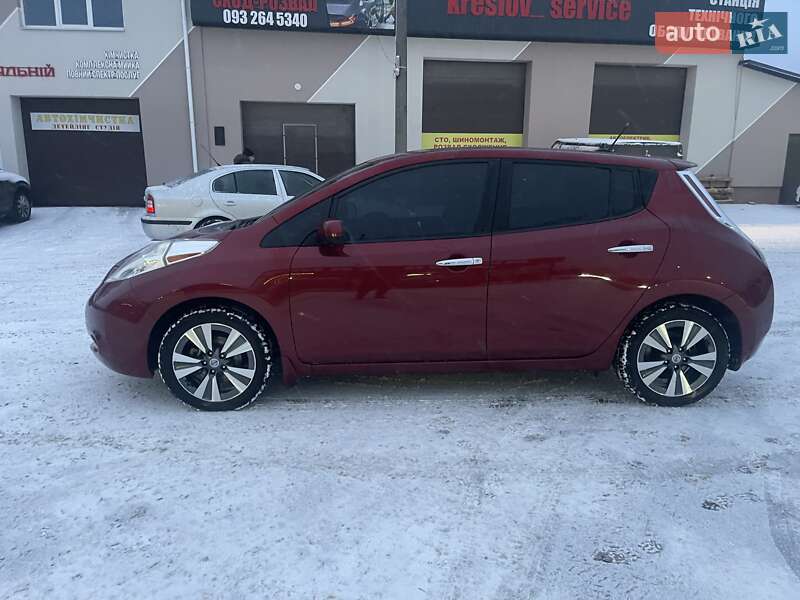 Хетчбек Nissan Leaf 2013 в Сумах фото 10 Хетчбек Nissan Leaf 2013 в Сумах
