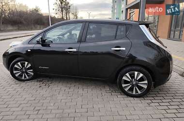 Хетчбек Nissan Leaf 2015 в Львові