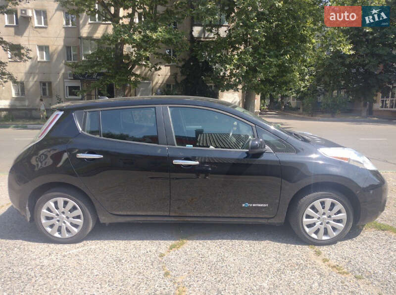 Хэтчбек Nissan Leaf 2014 в Одессе фото 4 Хэтчбек Nissan Leaf 2014 в Одессе