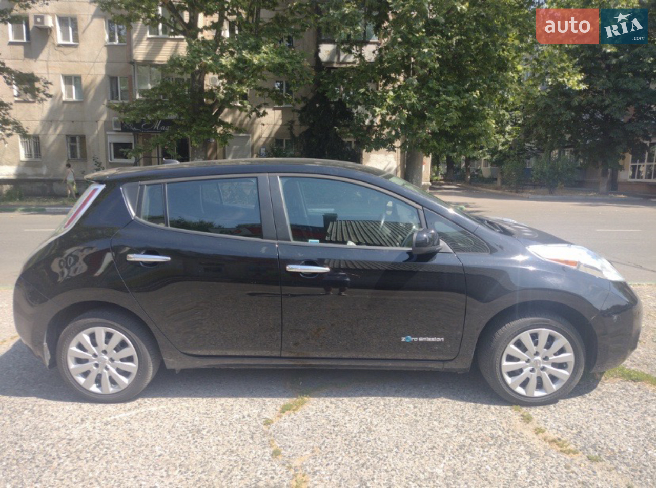 2014 Nissan Leaf - мініатюра 32