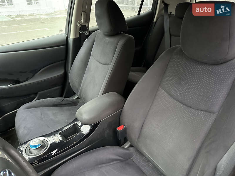 Хэтчбек Nissan Leaf 2017 в Киеве фото 19 Хэтчбек Nissan Leaf 2017 в Киеве