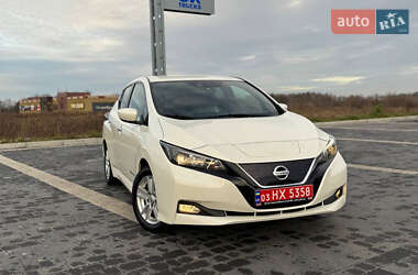 Хетчбек Nissan Leaf 2018 в Львові