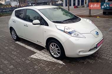 Хэтчбек Nissan Leaf 2014 в Ровно