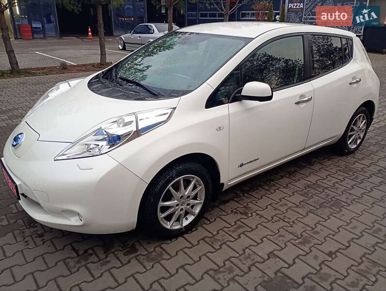 Хэтчбек Nissan Leaf 2014 в Ровно фото 7 Хэтчбек Nissan Leaf 2014 в Ровно