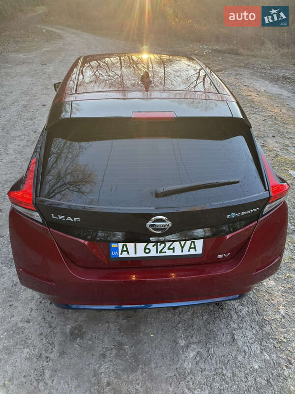 Хэтчбек Nissan Leaf 2020 в Переяславе