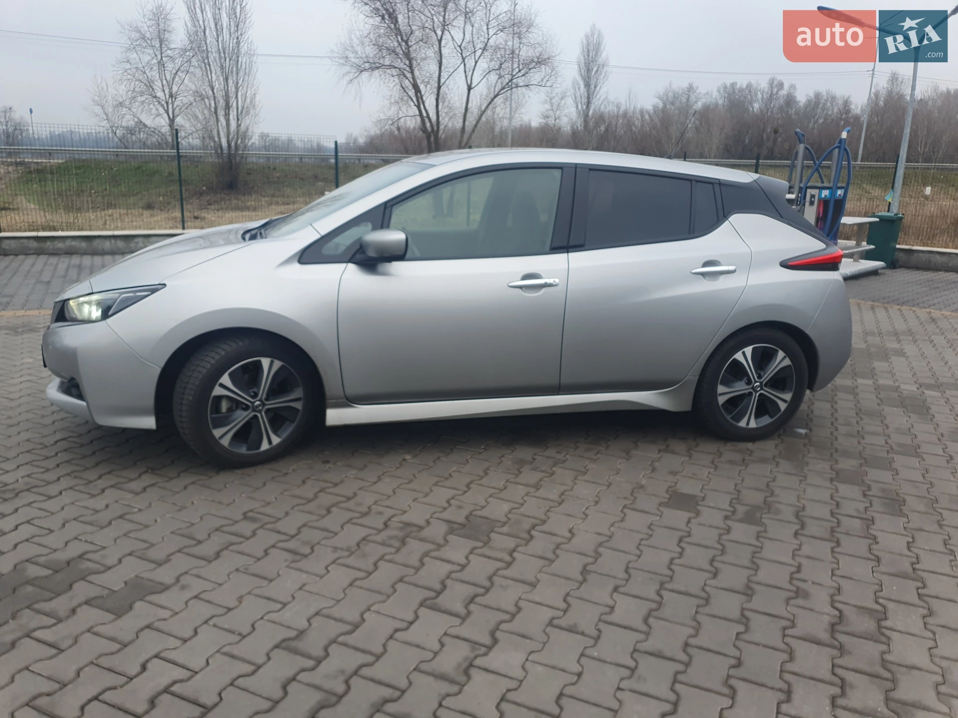2020 Nissan Leaf - мініатюра 2