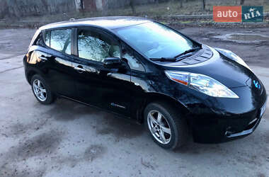 Хэтчбек Nissan Leaf 2013 в Ровно