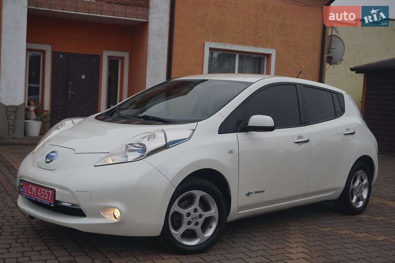 Хетчбек Nissan Leaf 2013 в Самборі фото 3 Хетчбек Nissan Leaf 2013 в Самборі