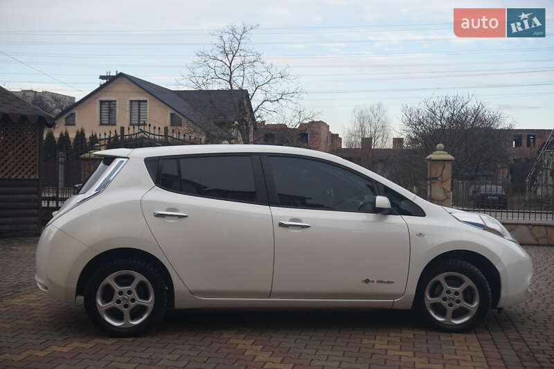 Хетчбек Nissan Leaf 2013 в Самборі фото 8 Хетчбек Nissan Leaf 2013 в Самборі