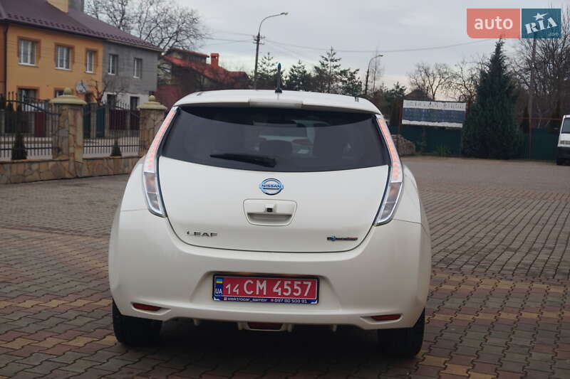 Хетчбек Nissan Leaf 2013 в Самборі фото 11 Хетчбек Nissan Leaf 2013 в Самборі