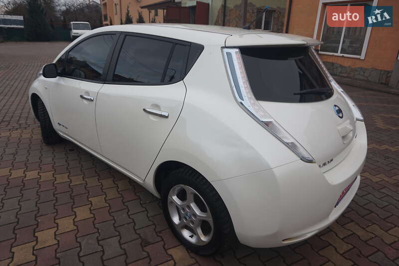 Хетчбек Nissan Leaf 2013 в Самборі фото 22 Хетчбек Nissan Leaf 2013 в Самборі