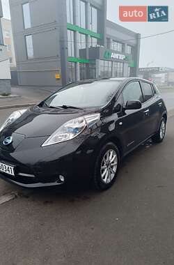 Хэтчбек Nissan Leaf 2014 в Ровно