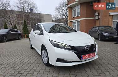 Хетчбек Nissan Leaf 2022 в Одесі