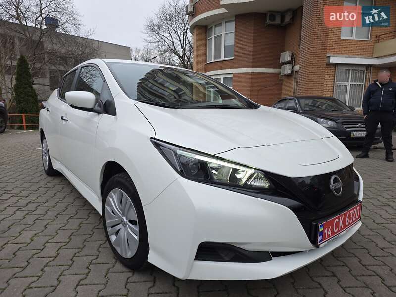 Хетчбек Nissan Leaf 2022 в Одесі