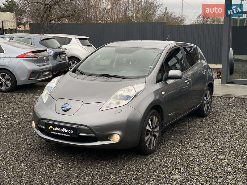 Хетчбек Nissan Leaf 2015 в Луцьку фото 6 Хетчбек Nissan Leaf 2015 в Луцьку