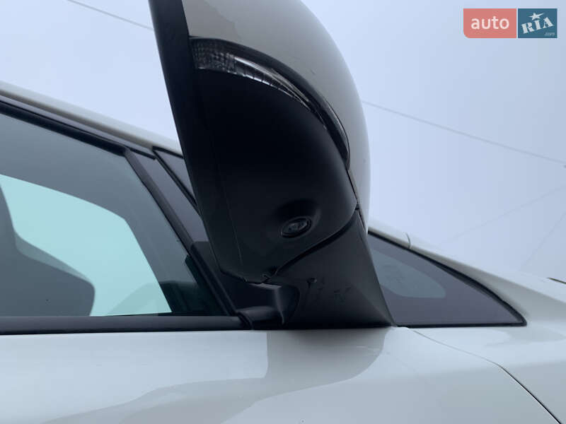 Хэтчбек Nissan Leaf 2020 в Тернополе