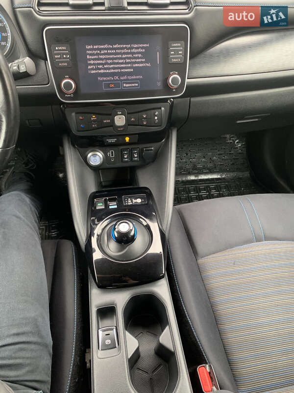 Хэтчбек Nissan Leaf 2020 в Тернополе