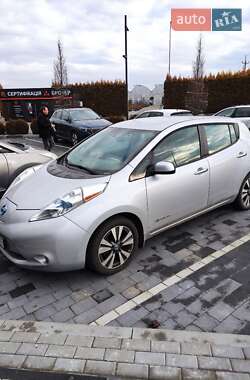 Хетчбек Nissan Leaf 2013 в Львові
