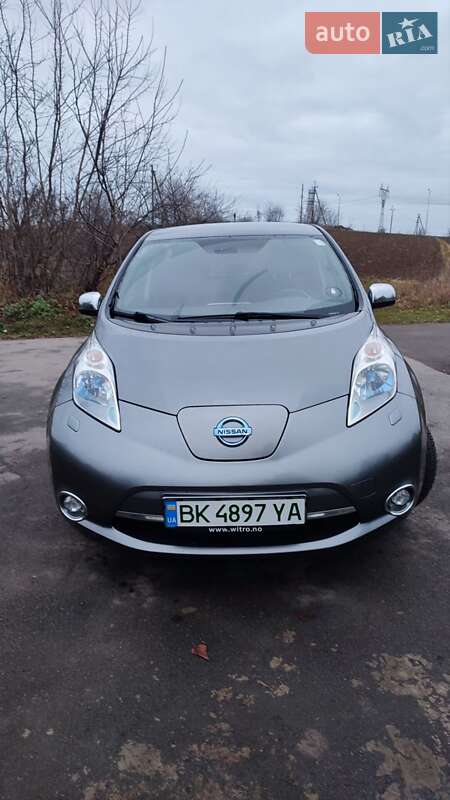 Nissan Leaf 2013