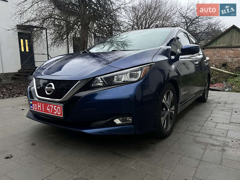 Хэтчбек Nissan Leaf 2018 в Луцке