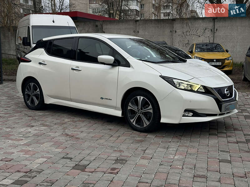 Хетчбек Nissan Leaf 2019 в Вінниці фото 13 Хетчбек Nissan Leaf 2019 в Вінниці